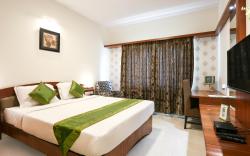 Treebo Premium Akshaya Mahal Inn