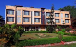 Kohinoor Highway Resort