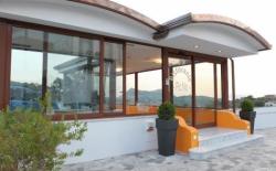 De Maria House