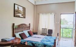 Filipina Queen Room w/ Netflix & WiFI!!!