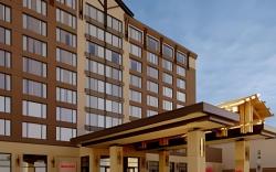 River Cree Resort & Casino