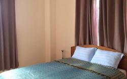 Apartment with rooftop pool 2B