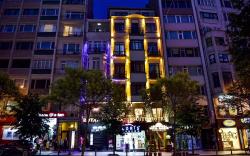 Royal Garden Suite and Hotel