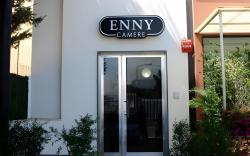 Enny Camere