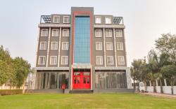 Super Townhouse Jashn