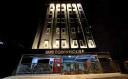 Townhouse Siri Residency