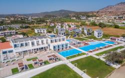 Kamari Beach Hotel