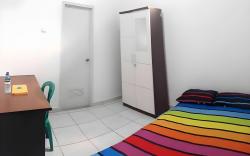 Glory Guesthouse