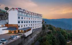 The Grand Welcome Hotel 