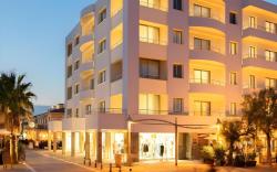 Palace Lido Hotel Suites