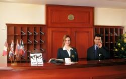 Lingos Hotel