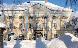 Hotel Schloss Lerchenhof