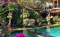 Merthayasa Bungalow
