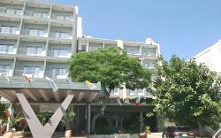 Tabar Hotel