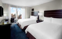 Hilton New York Fashion District Hotel