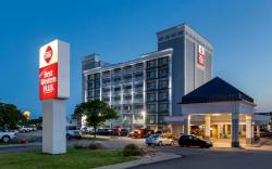 Best Western Plus Midwest Inn