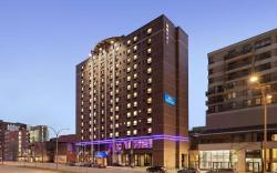 Travelodge by Wyndham Montreal Centre