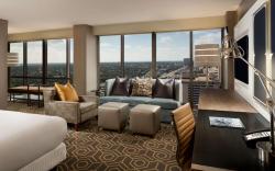 DoubleTree by Hilton Dallas-Campbell Centre