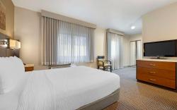 Best Western Royal Palace Inn & Suites