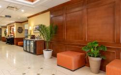 Hampton Inn And Suites Jacksonville Deerwood Park
