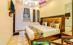 Goroomgo Rajput Charbagh Lucknow
