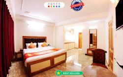 Goroomgo Kalra Regency Shimla
