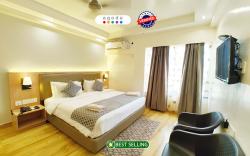 Goroomgo Grand Resort Puri - A Luxurious Collections Sea View Room