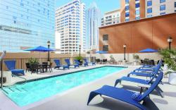 Hampton Inn & Suites Austin-Downtown/Convention Center