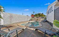 Caboolture Central Motor Inn, Sure Stay Collection by BW
