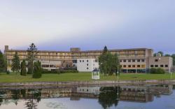 Ramada on the Bay Conference Resort Belleville