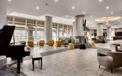 Doubletree Hotel Tulsa at Warren Place