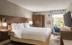 Hampton Inn Kansas City Airport