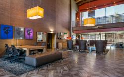 Best Western Plus Scottsdale Thunderbird Suites