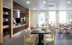 B&B Hotel ORLY CHEVILLY Marche International