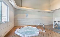 Best Western Plus University Park Inn and Suites
