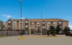 Americas Best Value Inn and Suites Lake Charles at I-210 Exit 5
