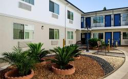 Motel 6 Modesto, CA - Downtown