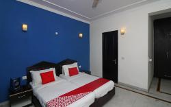 Hotel O Golden Cafe