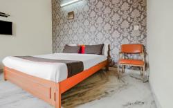 Hotel O Riders Resort
