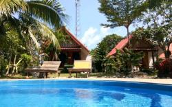 Netlada Resort