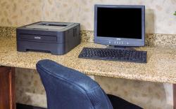 Days Inn & Suites by Wyndham Vancouver