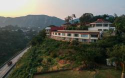 The Dukes Retreat Resort