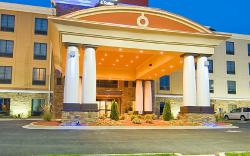 Holiday Inn Express Fulton By IHG