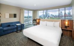 La Quinta Inn & Suites by Wyndham Nashville Downtown/Stadium