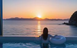 Namhae Pumda Pool villa Pension