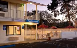 Motel 6 Monterey, CA