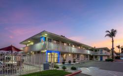 Motel 6 Ventura, CA - Beach