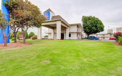 Studio 6  Midwest City, OK - Oklahoma City