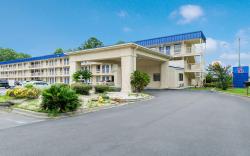 Motel 6 Pooler, GA - Savannah Airport