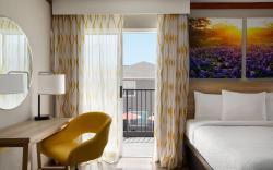 Days Inn by Wyndham Suites Fredericksburg